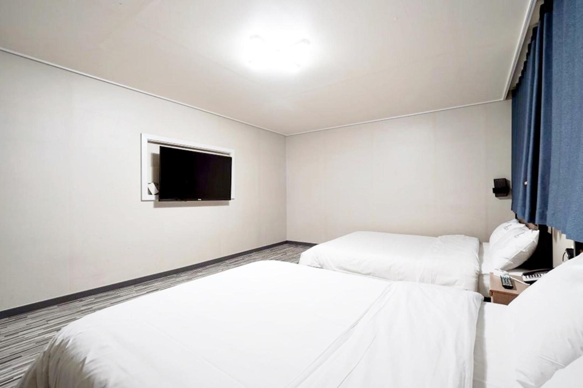 Stay Pohang Hotel Room photo